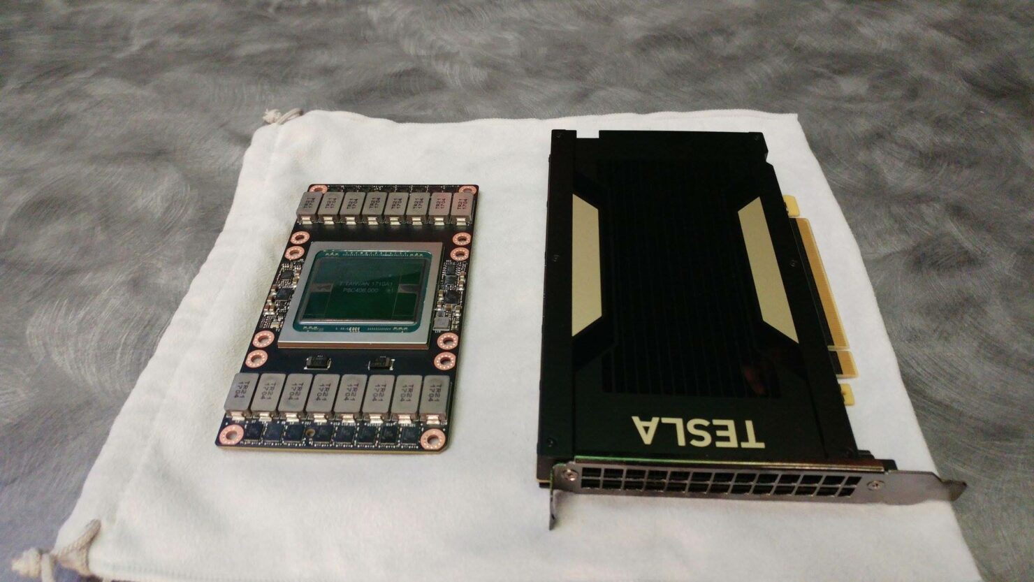 thumbnail image 2 of Original NVIDIA Tesla V100 16GB PCIe GPU – Accelerator Graphics Card 2 of 4