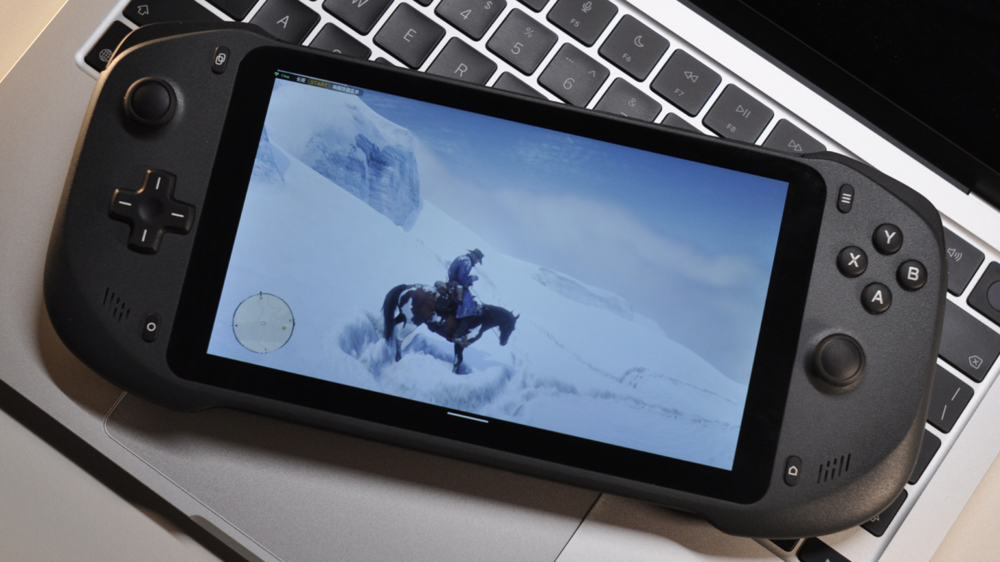 Abxylute Handheld Gaming Console Seeks To Compete With Razer 