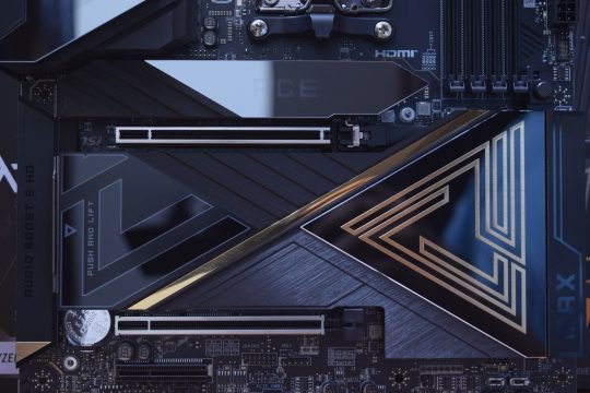 Intel 900-Series Chipset Specs Leak: Z990, Z970, W980, Q970, B960 For ...