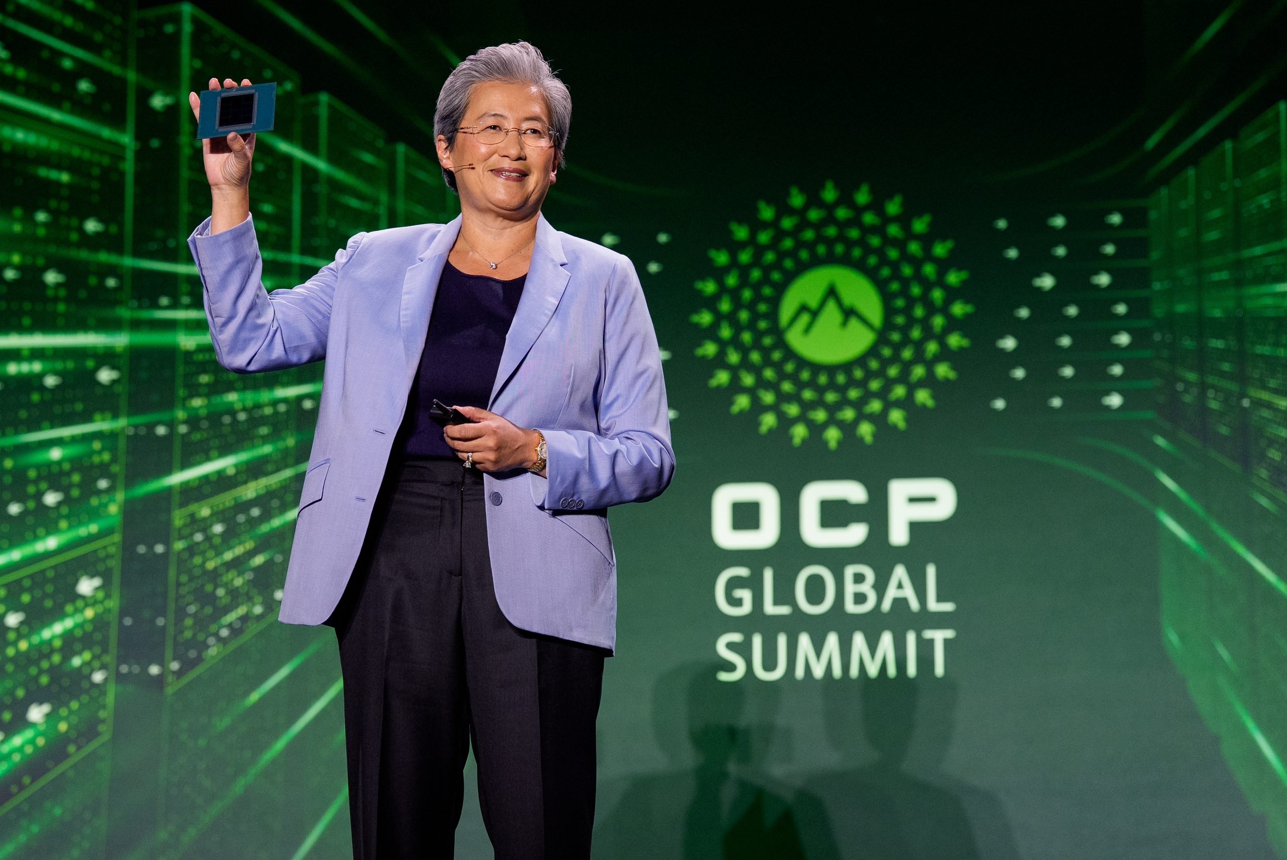 Cpu Substrate AMD Shows Next-Gen EPYC Verano CPU, Featuring LPDDR5X Memory & Up To ...